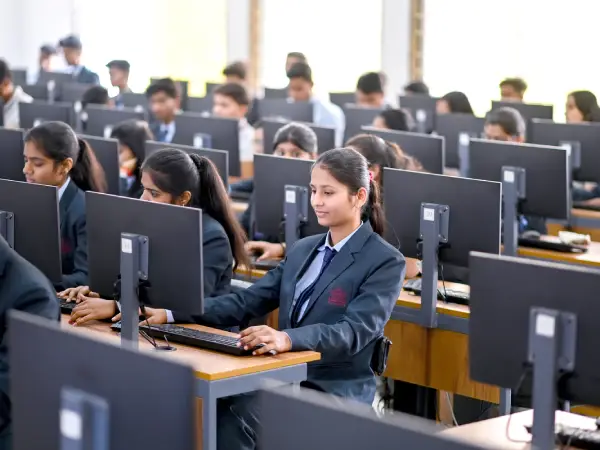Sanjivani University Ahmednagar Labs photo 4
